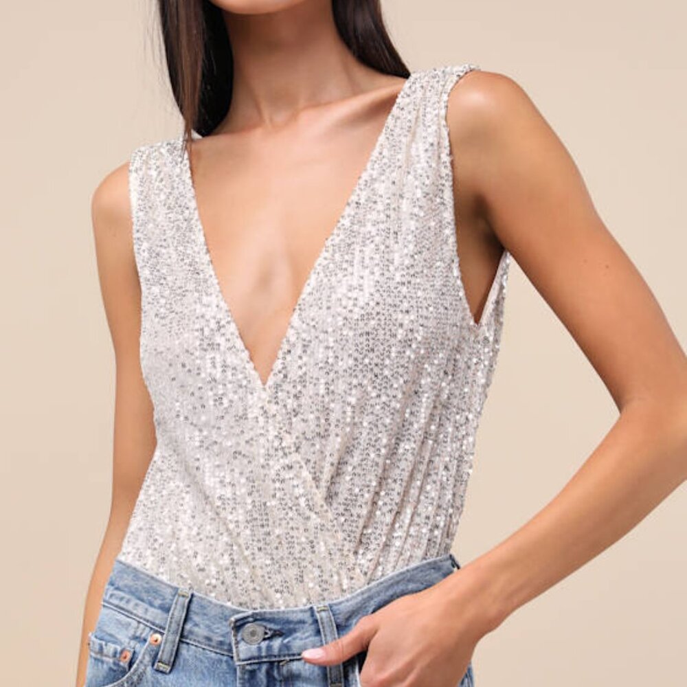 Lulus Evening Of Wonder Silver Sequin Cowl Back Bodysuit - Size M